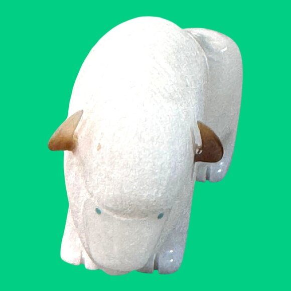 Zuni Hand Carved White Buffalo Fetish Turquoise Eyes Artisan Signed Todd Etsate - Picture 9 of 12